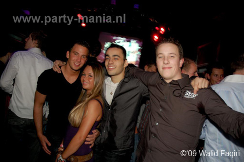 091224_045_los_partymania