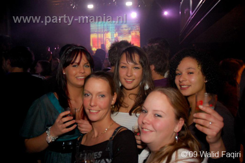 091224_052_los_partymania