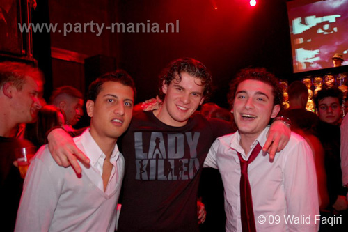 091224_059_los_partymania