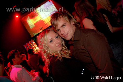 091224_060_los_partymania