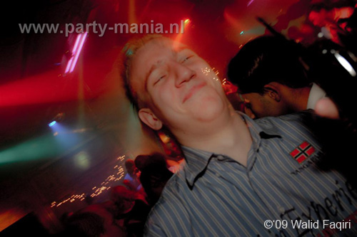 091225_004_havana_partymania