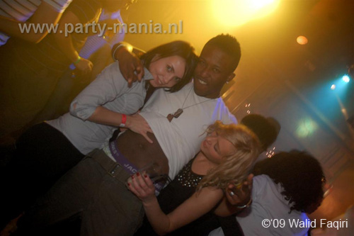 091225_057_havana_partymania