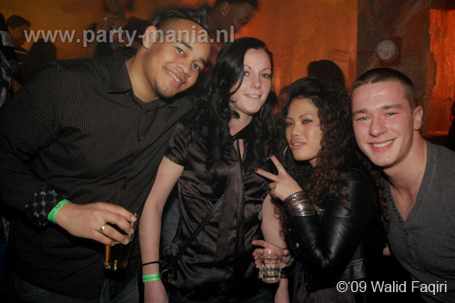 091225_058_havana_partymania