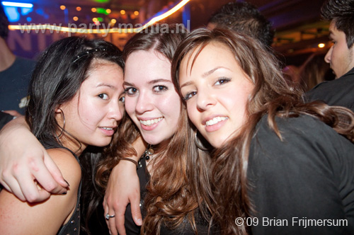 091226_149_franchise_partymania