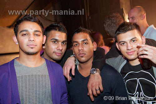 091226_153_franchise_partymania