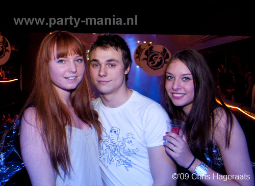 091226_047_franchise_partymania