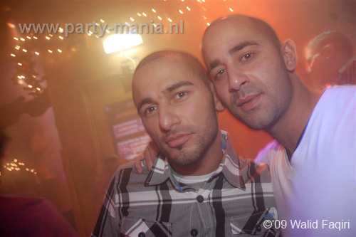 091231_013_havana_partymania