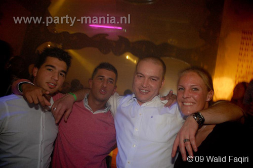 091231_048_havana_partymania