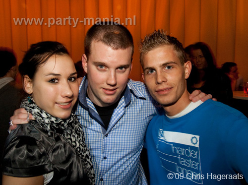 100109_007_tjek_de_tek_partymania