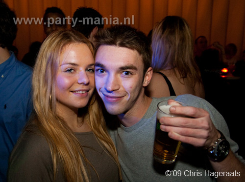 100109_022_tjek_de_tek_partymania