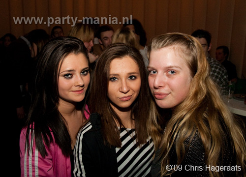 100109_036_tjek_de_tek_partymania