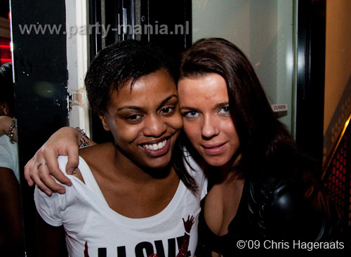 100109_047_tjek_de_tek_partymania