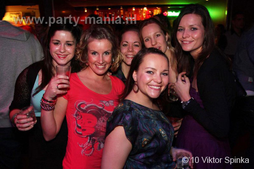 100115_030_vrij_partymania