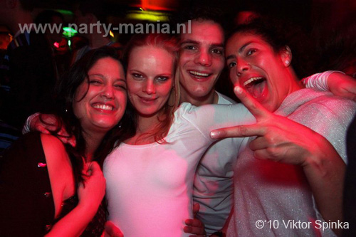 100115_039_vrij_partymania