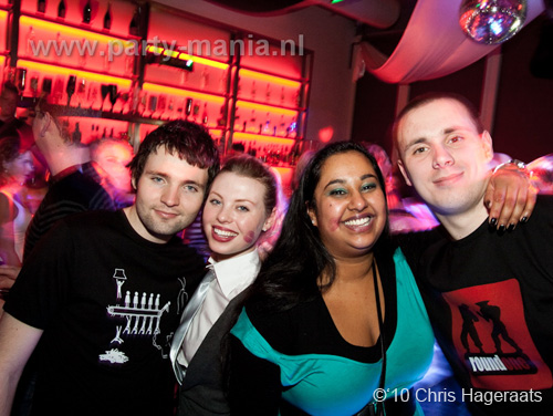 100115_056_80s_90s_partymania