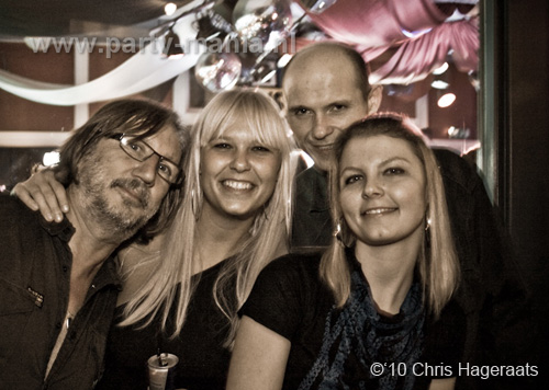 100115_071_80s_90s_partymania