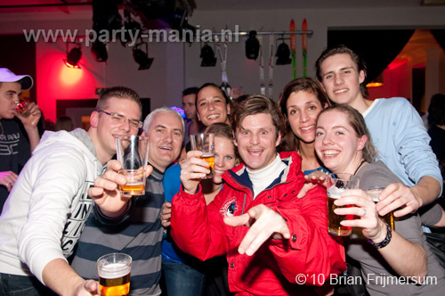 100122_068_glitterclub_partymania