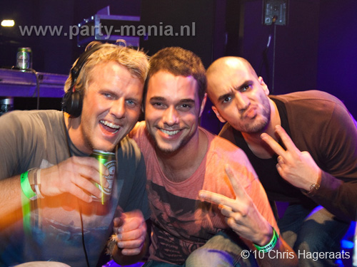 100123_023_michel_de_hey_partymania