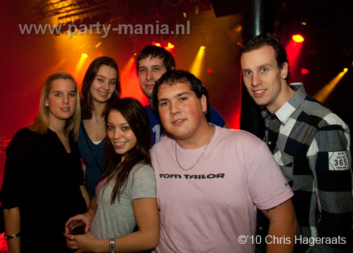 100123_032_michel_de_hey_partymania