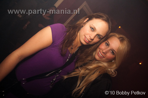 0100123_004_perfection_partymania