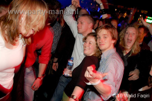100129_013_90s_now_partymania