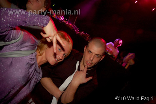 100129_047_90s_now_partymania