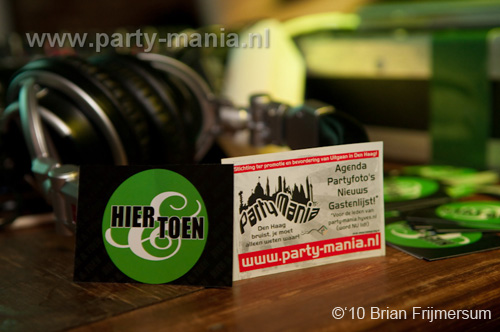 100212_029_hier_en_toen_partymania
