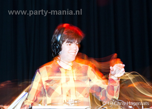 100212_005_kaboooom_partymania