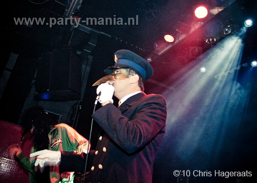 100212_021_kaboooom_partymania