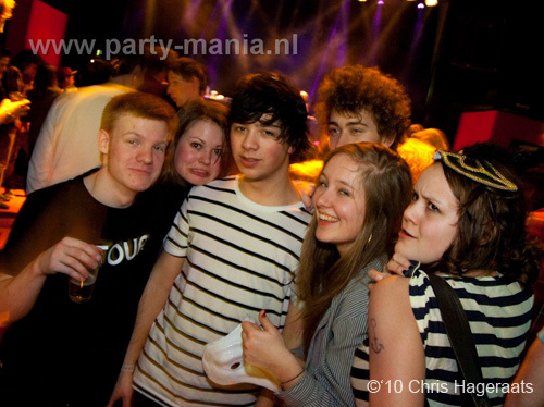 100212_041_kaboooom_partymania