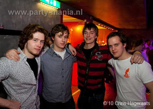 100212_063_kaboooom_partymania