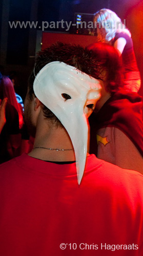 100212_069_kaboooom_partymania