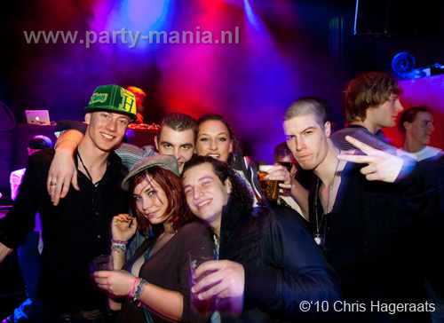 100212_071_kaboooom_partymania