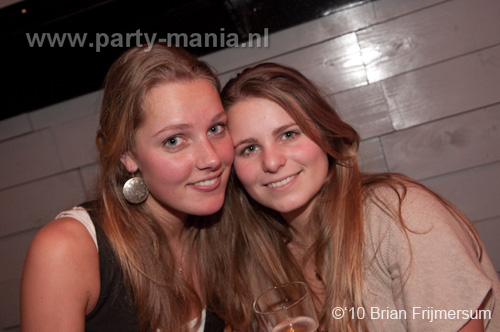 100212_032_stug_partymania