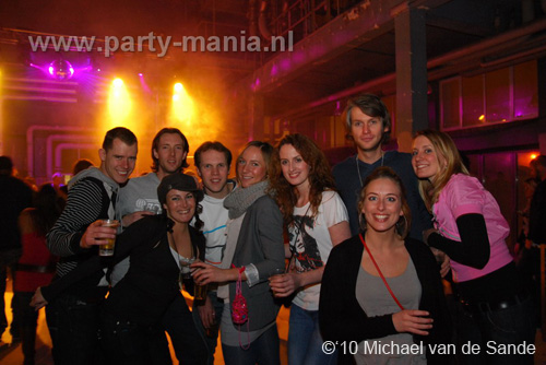 100214_026_dakloos_partymania