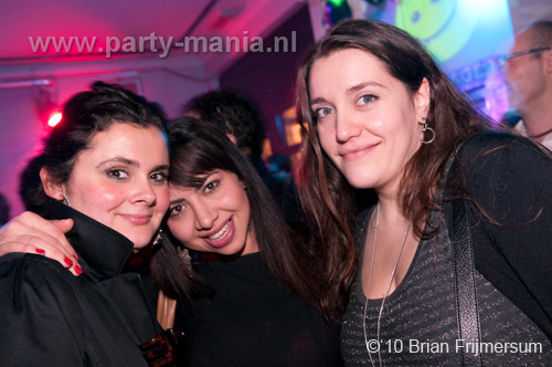 100219_034_seven_partymania