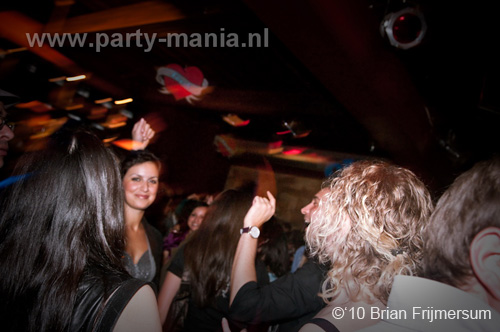 100219_047_seven_partymania