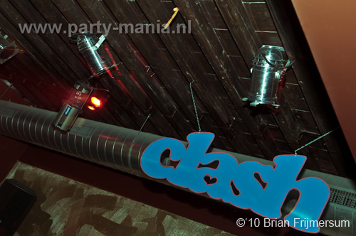 100219_082_seven_partymania