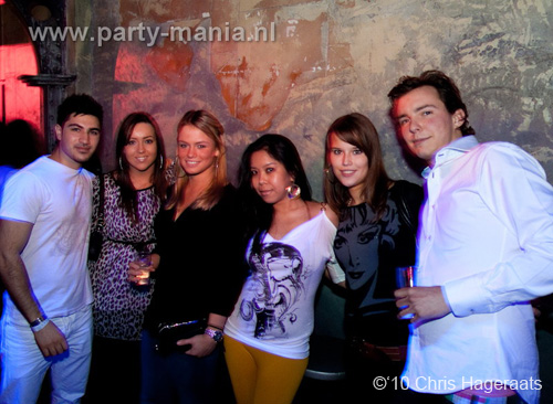 100225_003_watchme_partymania