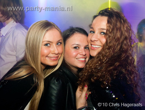 100225_006_watchme_partymania