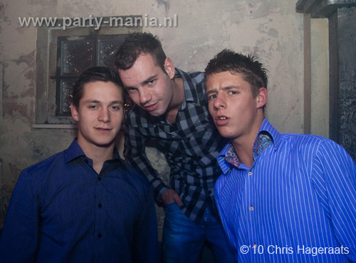 100225_011_watchme_partymania