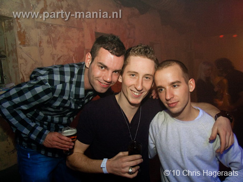 100225_012_watchme_partymania