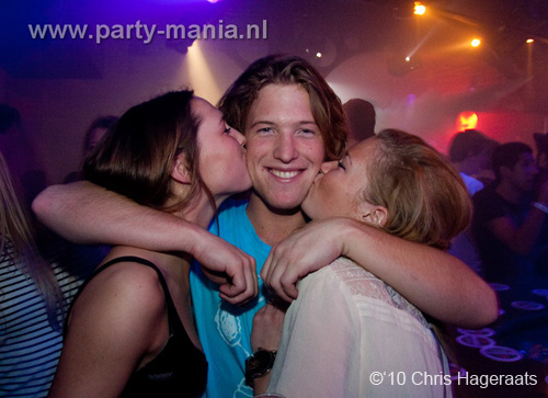 100225_038_watchme_partymania