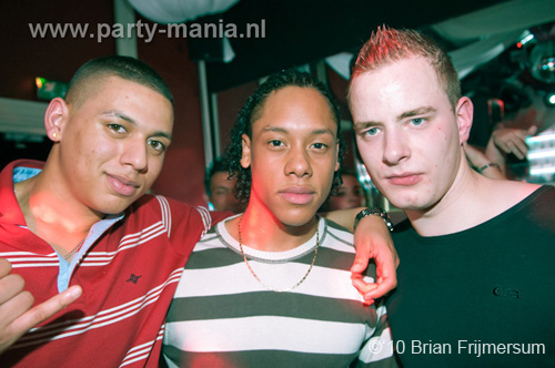 100226_061_roxxstar_bday_bash_leparis_partymania