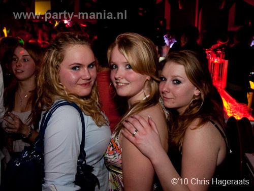 100226_001_punk_partymania