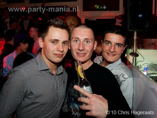 100226_020_punk_partymania