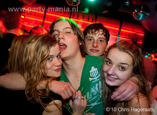 100226_021_punk_partymania