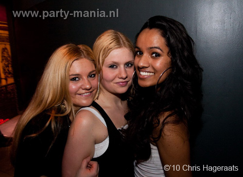 100226_026_punk_partymania