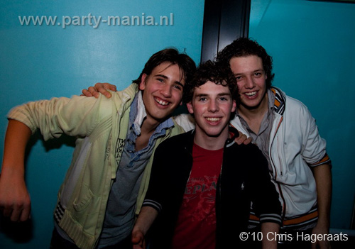 100226_030_punk_partymania