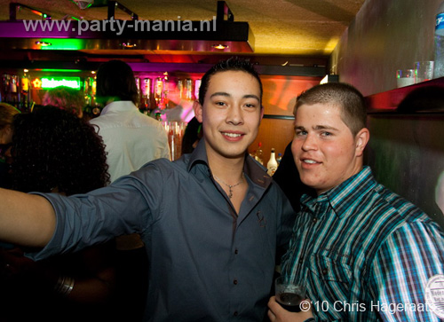 100227_111_franchise_partymania